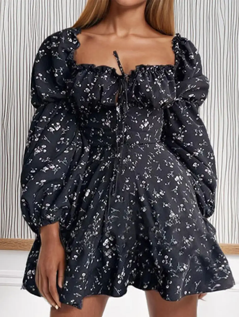 Floral Print Fitted Waist Dress