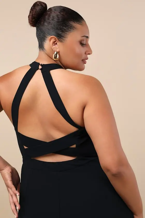 Confidently Charismatic Emerald Backless Halter Maxi Dress