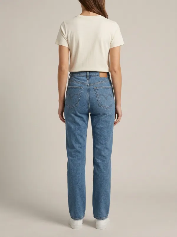 Uncomplicated High-Rise Denim Jeans