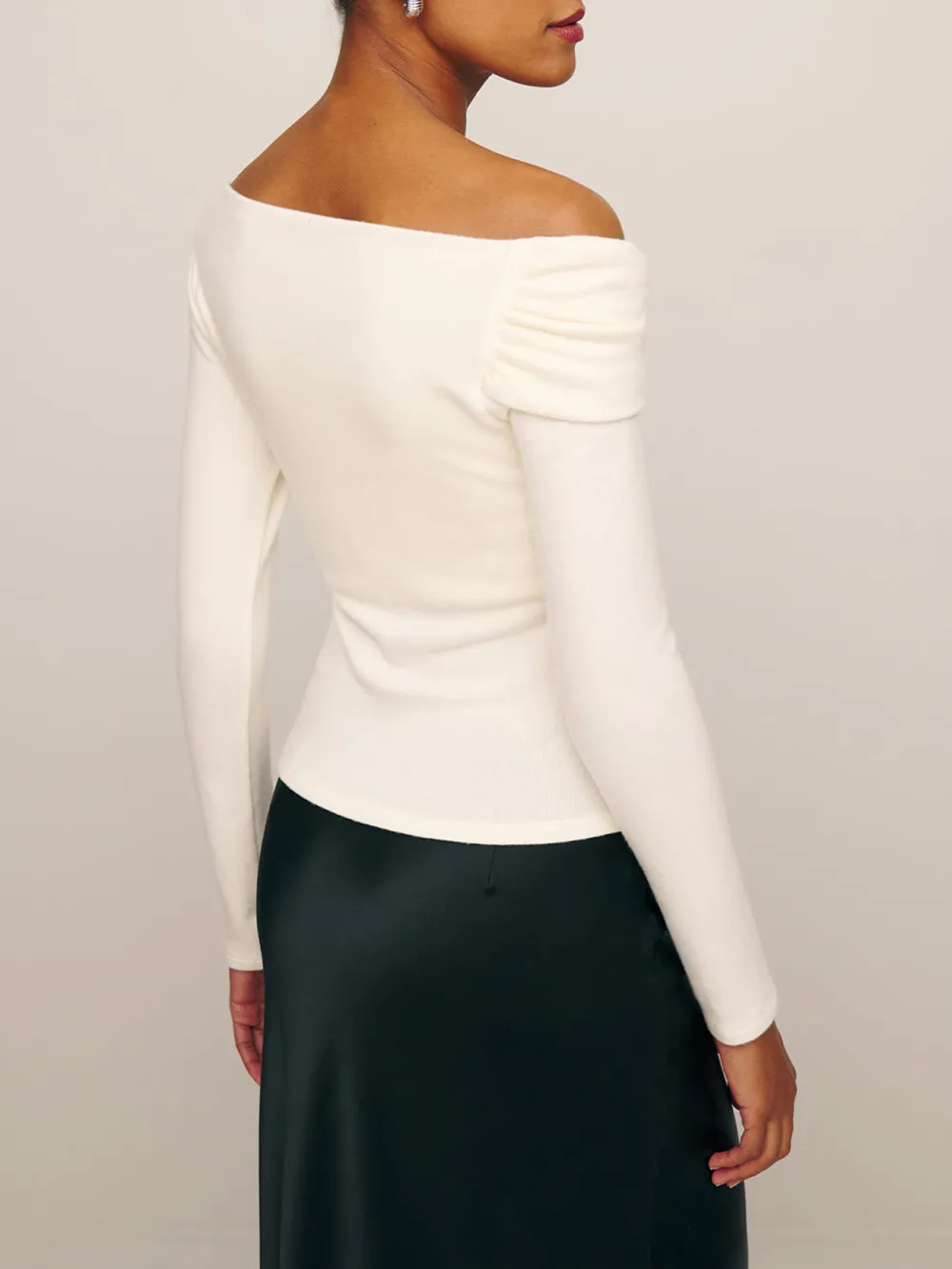 Off Shoulder Long Sleeve Knit Top