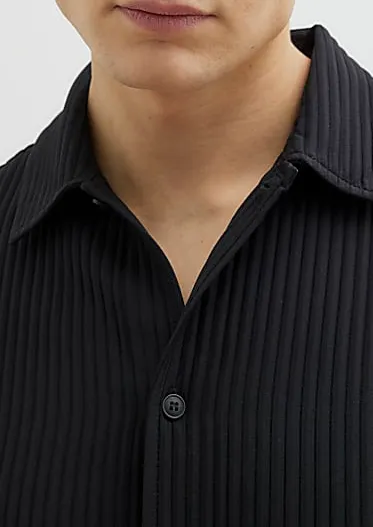 Men's Black Thick Pleated Striped Short-Sleeved Shirt