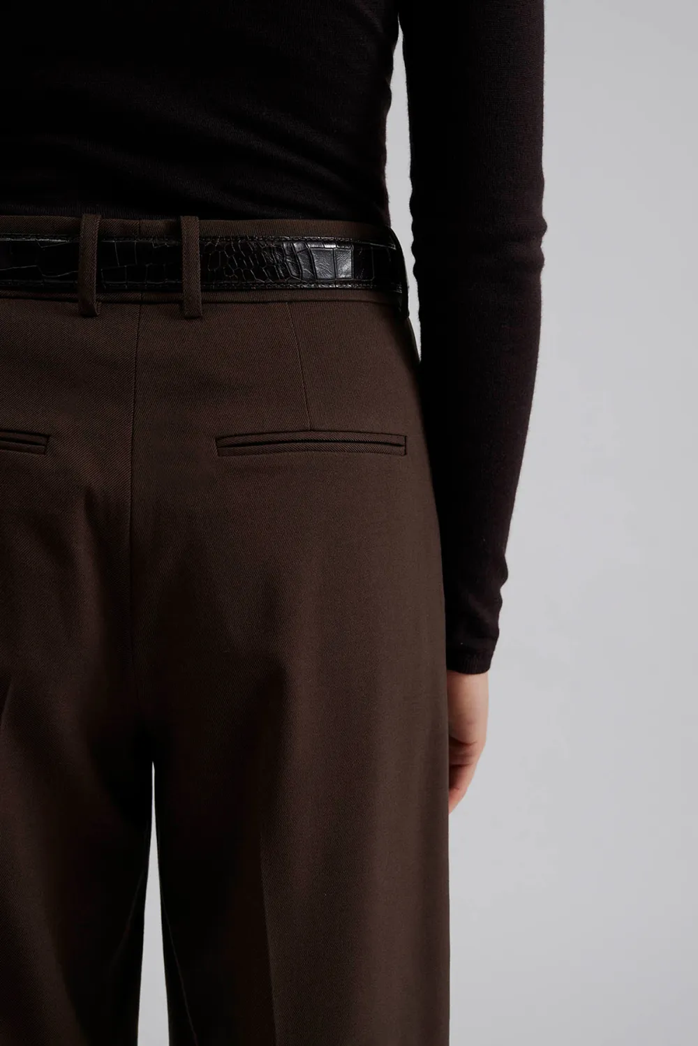 Mid Rise Wide Leg Trousers