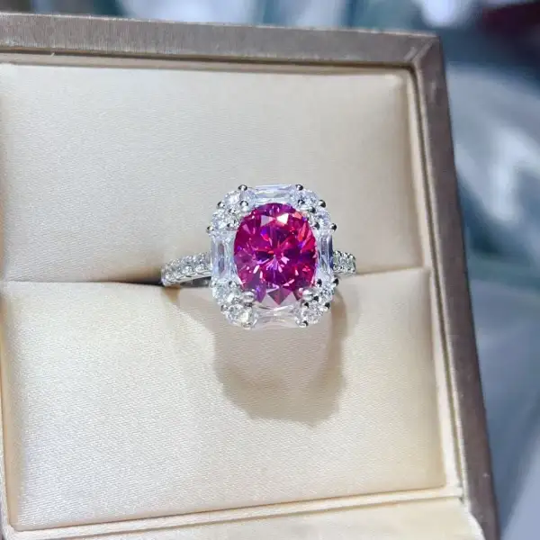 Comfy Moissanite Jewelry