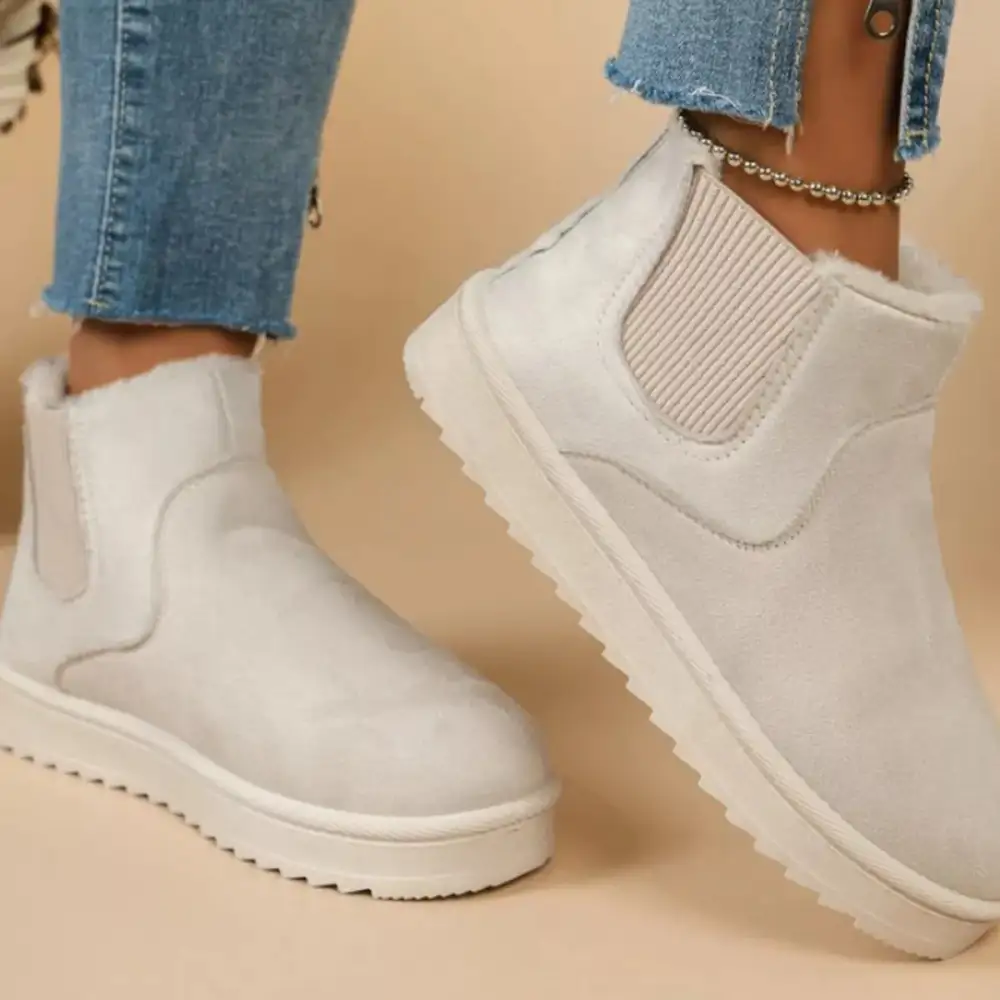 Soft Round Toe Platform Boots