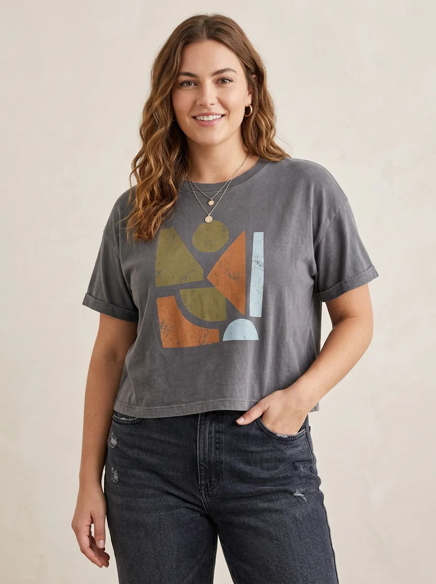 Women's Abstract Geometric Shapes Minimal Printed Tee