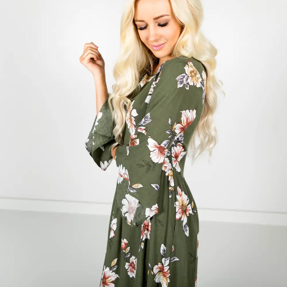 Plus Size Crew Neck Floral Dress