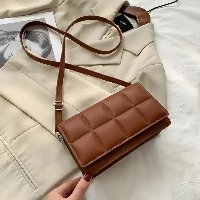 Fashion-Forward Plaid TPU Square Shoulder Bag