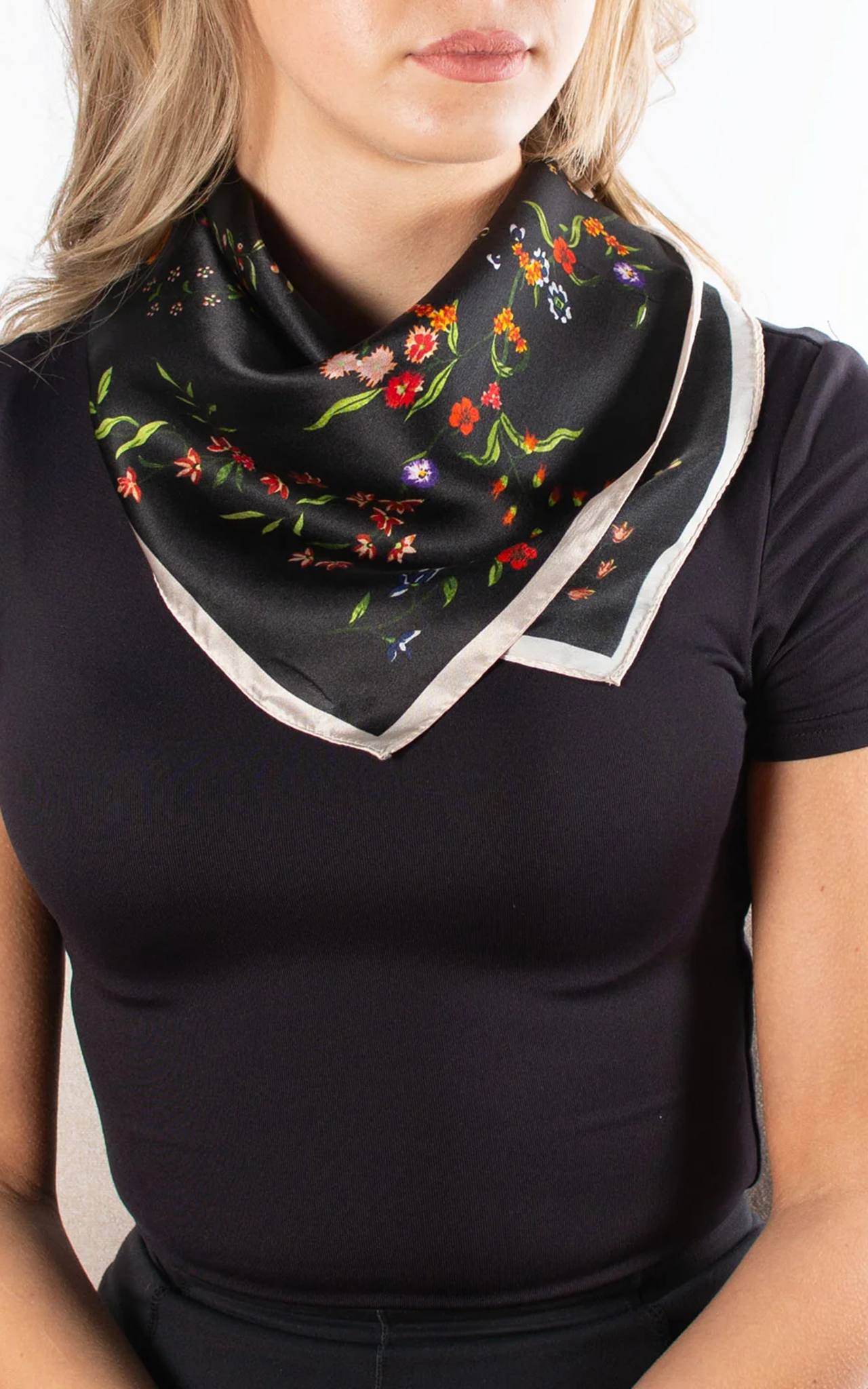 High-End Fashion Printed Square Scarf