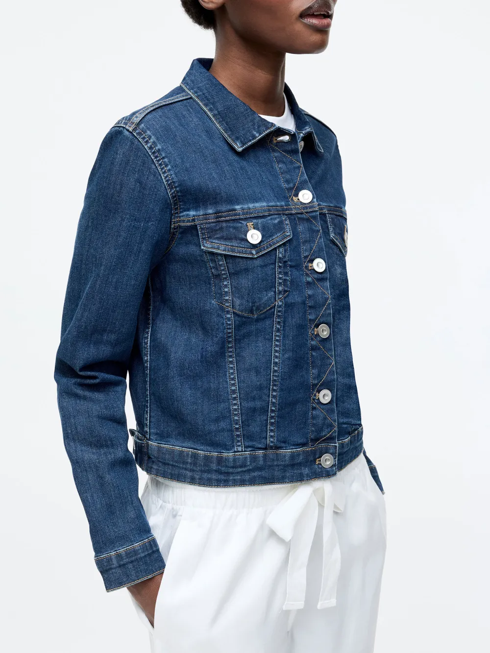Classic Versatile Short Denim Jacket