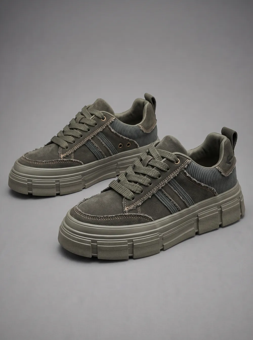 Men's Casual Streetwear Olive Suede Chunky Sole Sneakers
