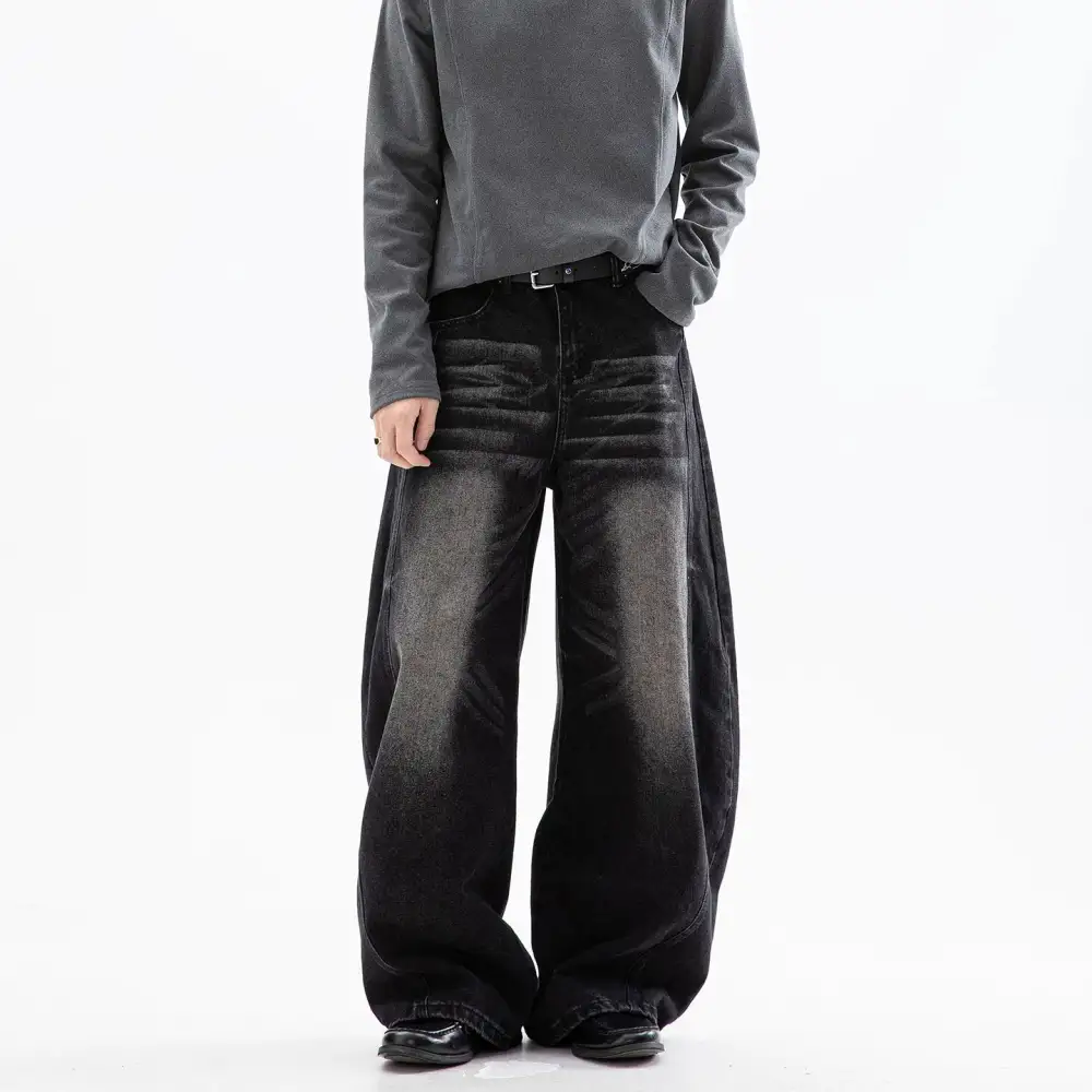 Ultra Wide-Leg Jeans
