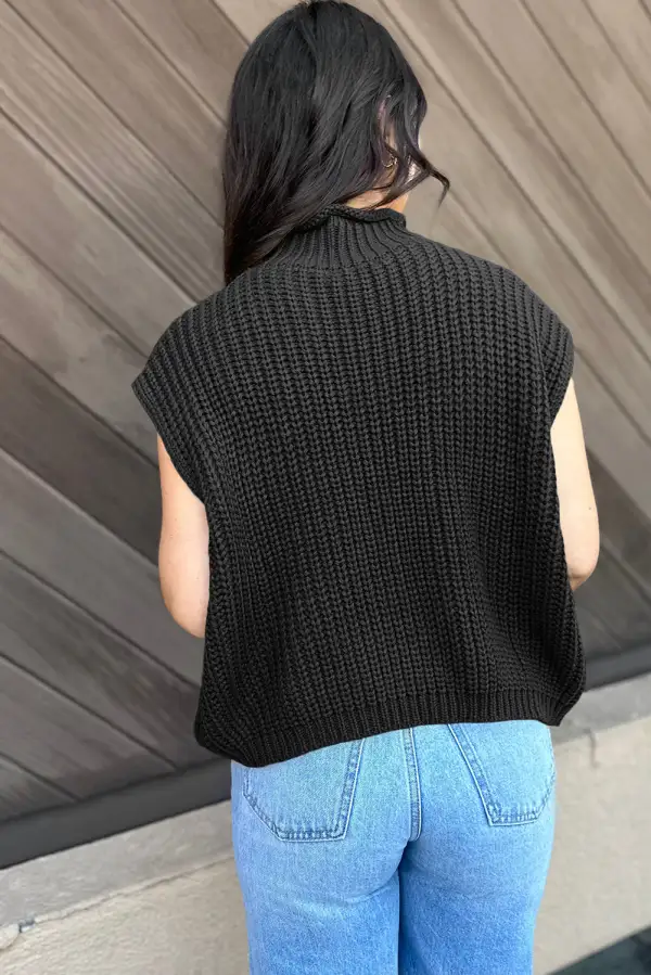 Cable Knit High Neck Sweater Vest