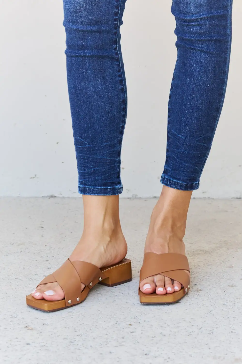 Weeboo Step Mules