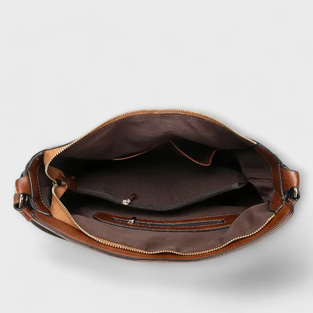 Relaxed Carry Handbag
