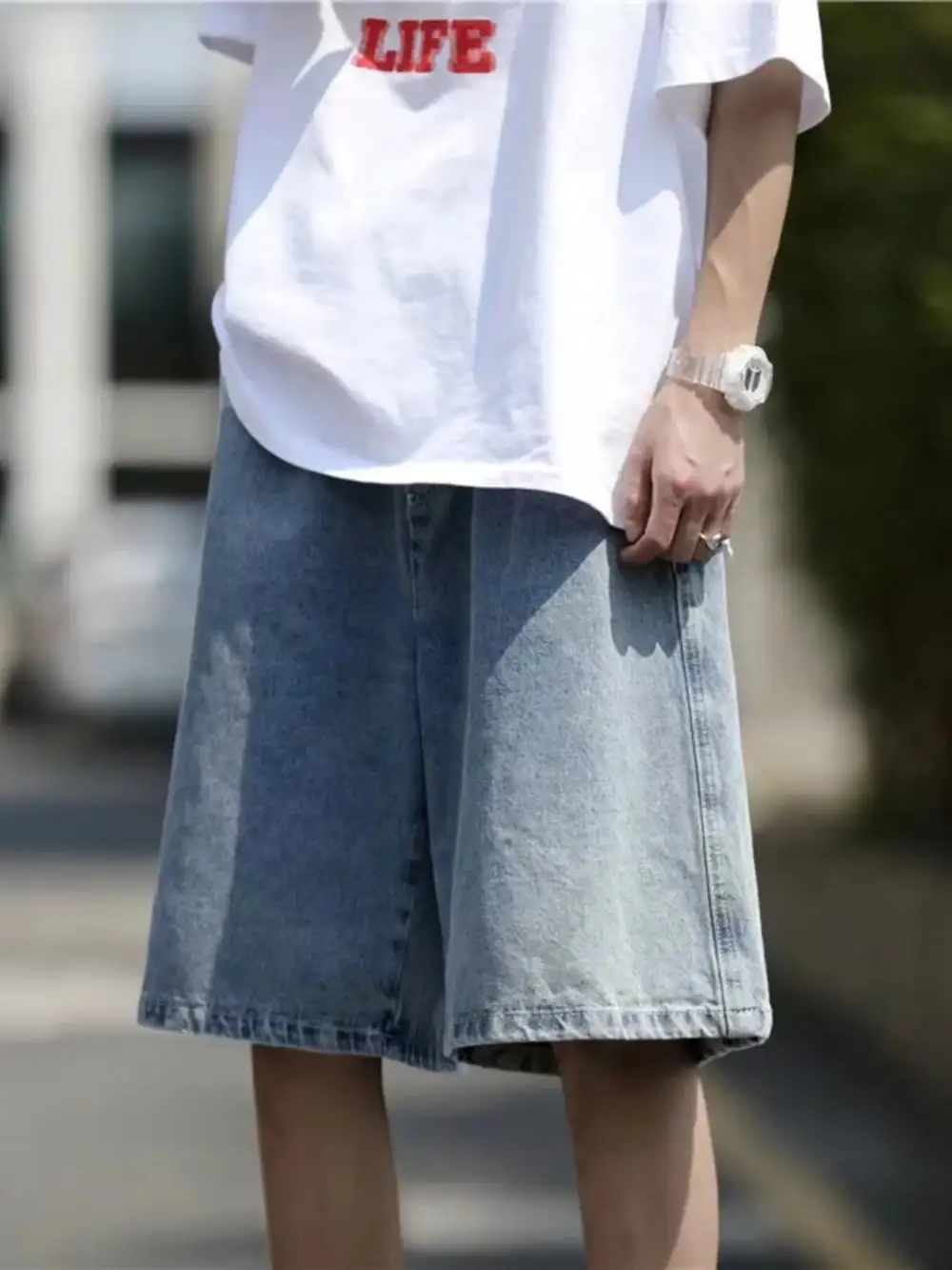 Men's Plus Size Loose Fit Washed Denim Shorts