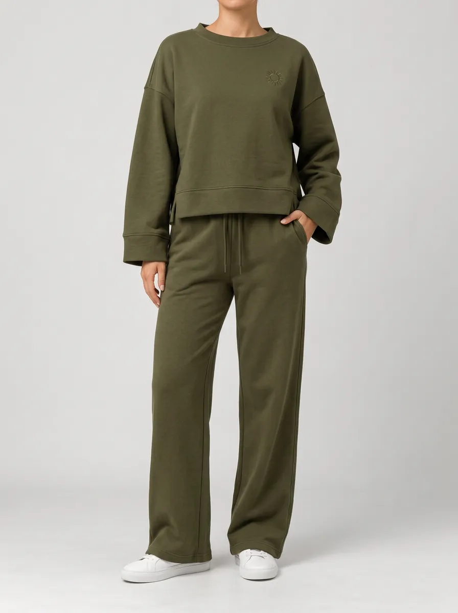 Casual Olive Green Sweatshirt and Pants with Sun Motif Embroidery