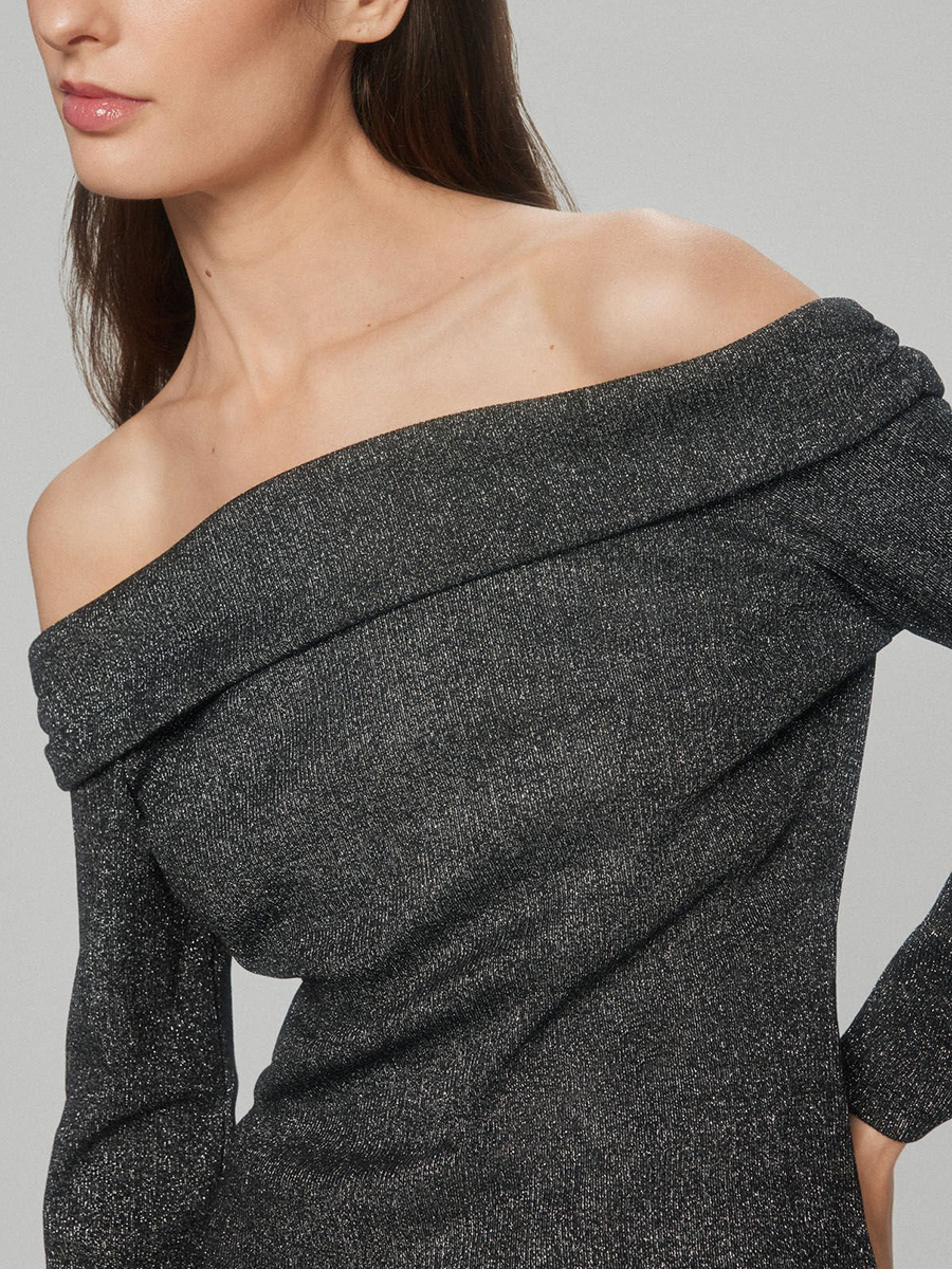 Off-Shoulder Long Sleeve Tops