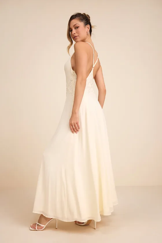 Samalia Ivory Sleeveless Applique Maxi Dress