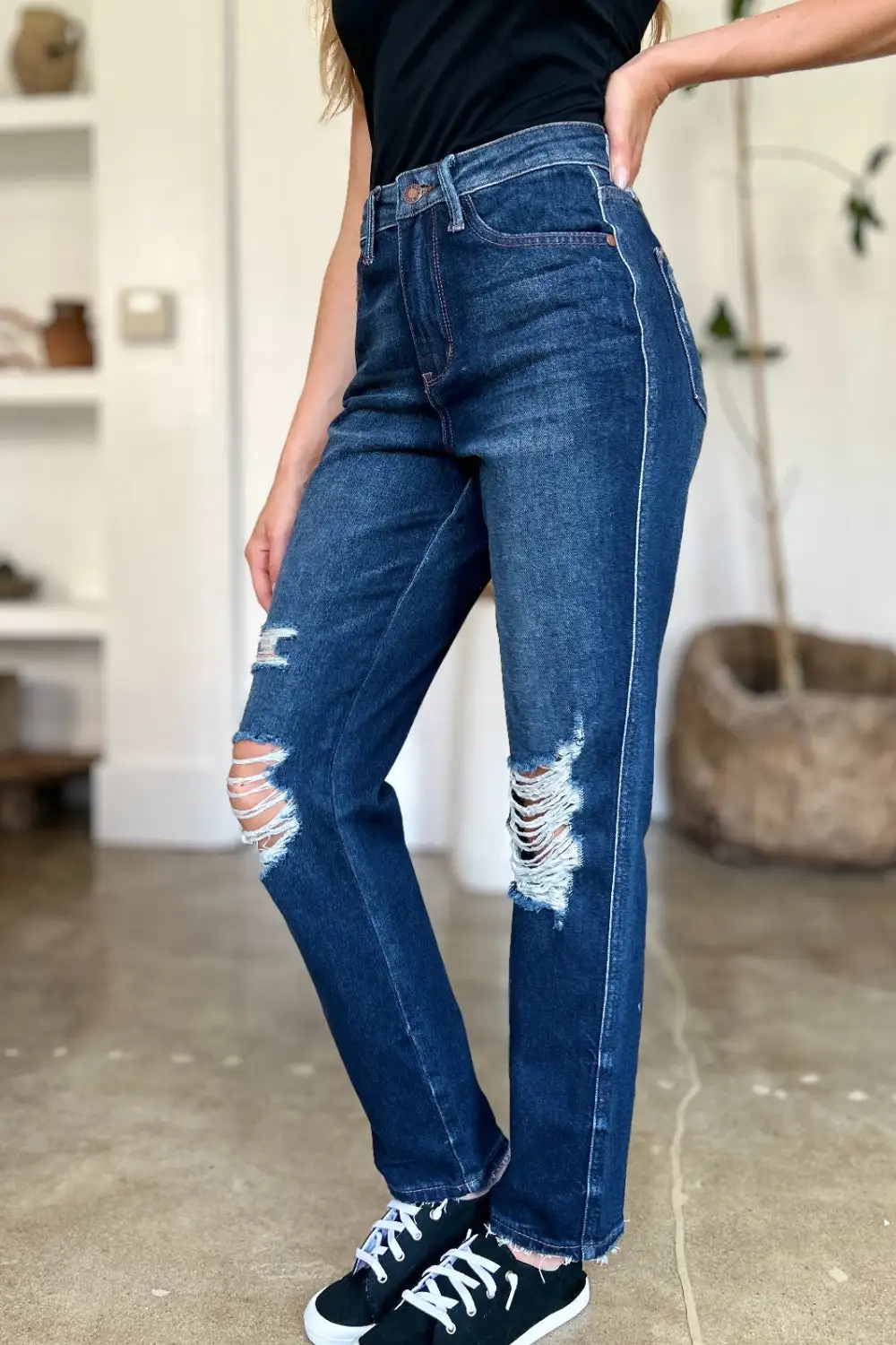 High-Waist Raw-Hem Distressed Washed Straight Leg Jeans