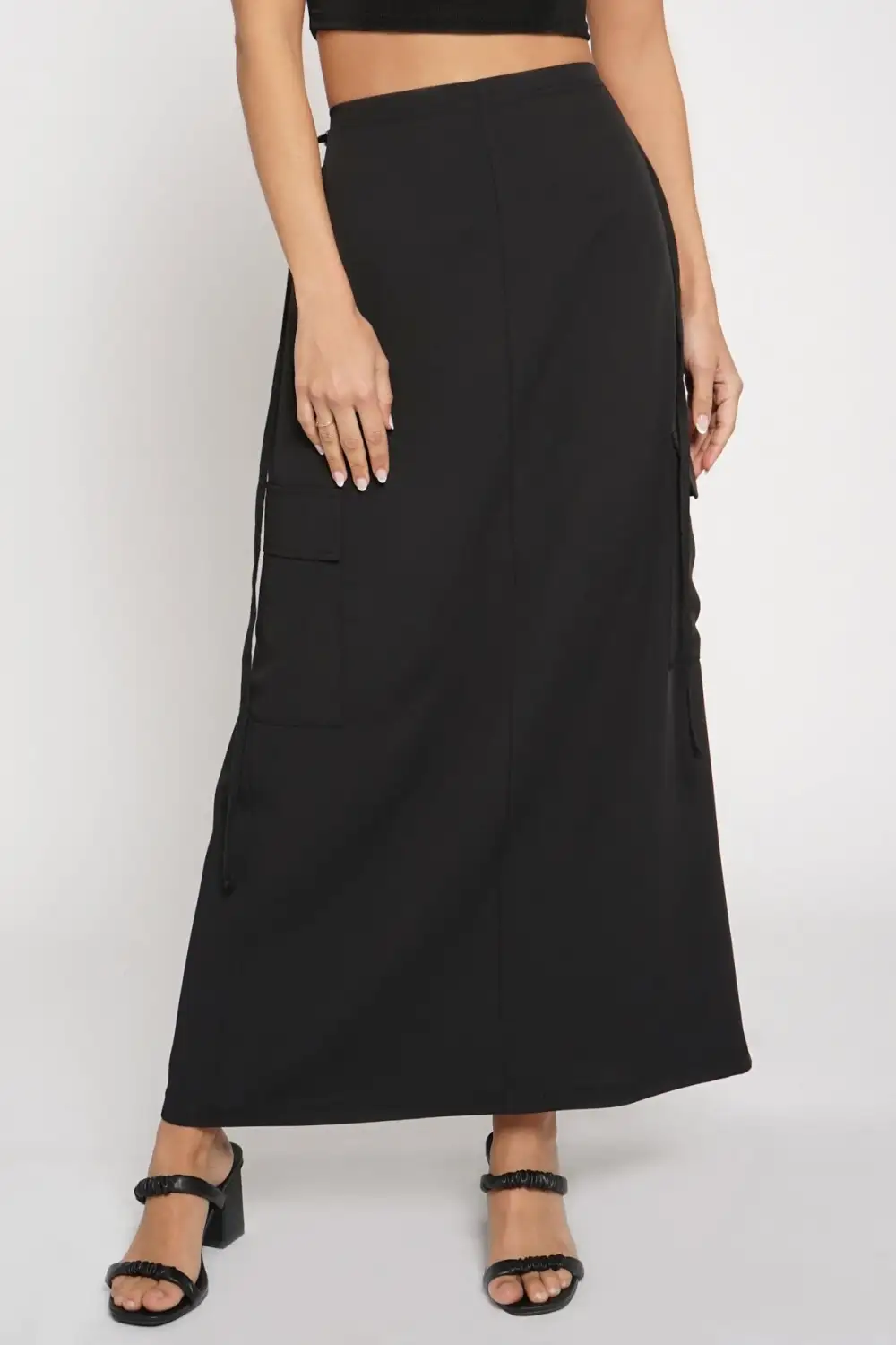 Adjustable Back Maxi Skirt With Cargo Pockets