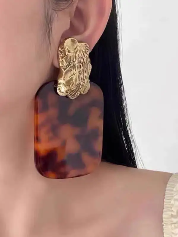 Distinctive Geometric Drop Earrings