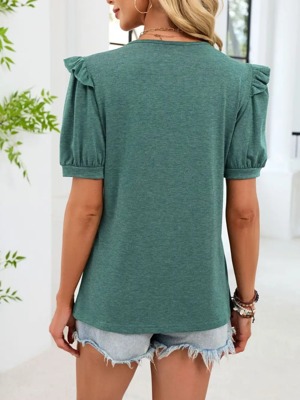 Versatile Ruffled Short Sleeve T-shirt