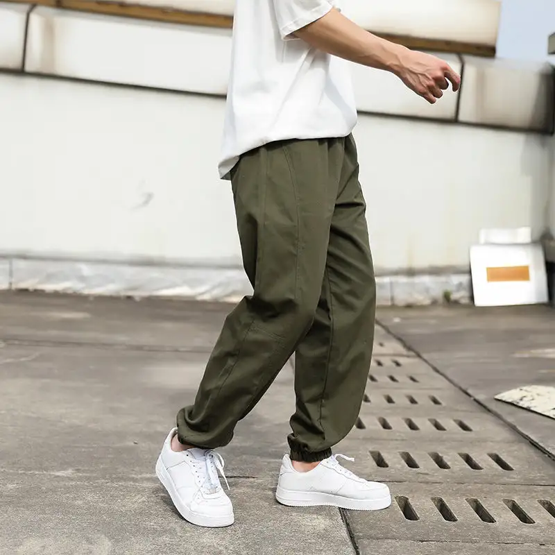 Men's Casual Cargo Pants with Elastic Waistband and Practical Side Pockets
