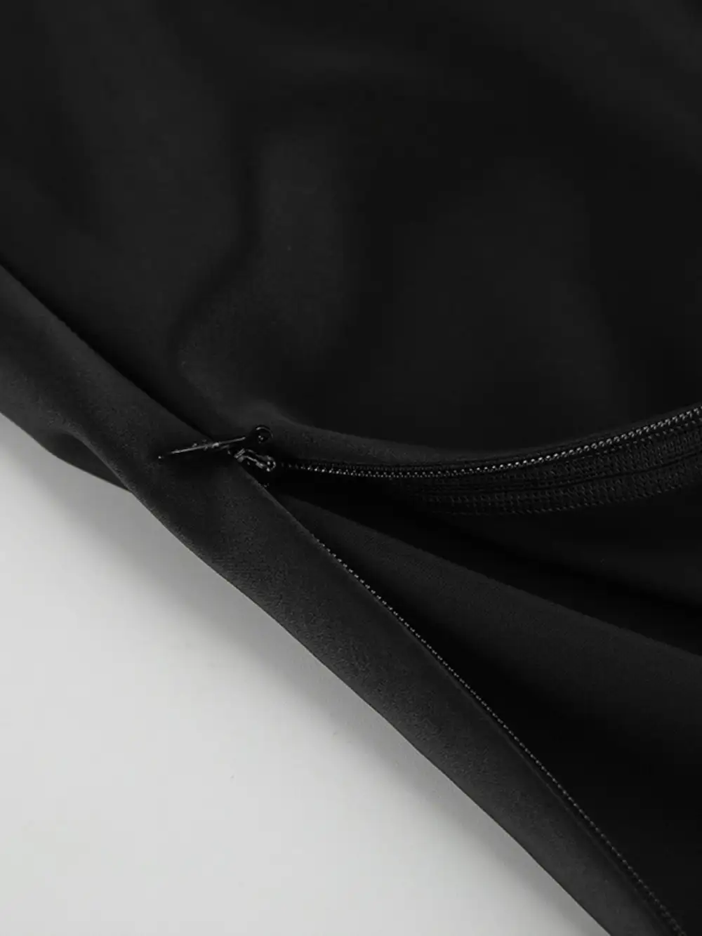 Quiet Essential Maxi Skirt
