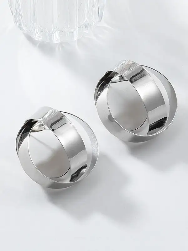 Polished Floral Drop Earrings