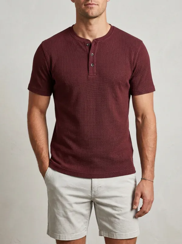 Classic Detailed Men's Short-Sleeve Henley Shirt