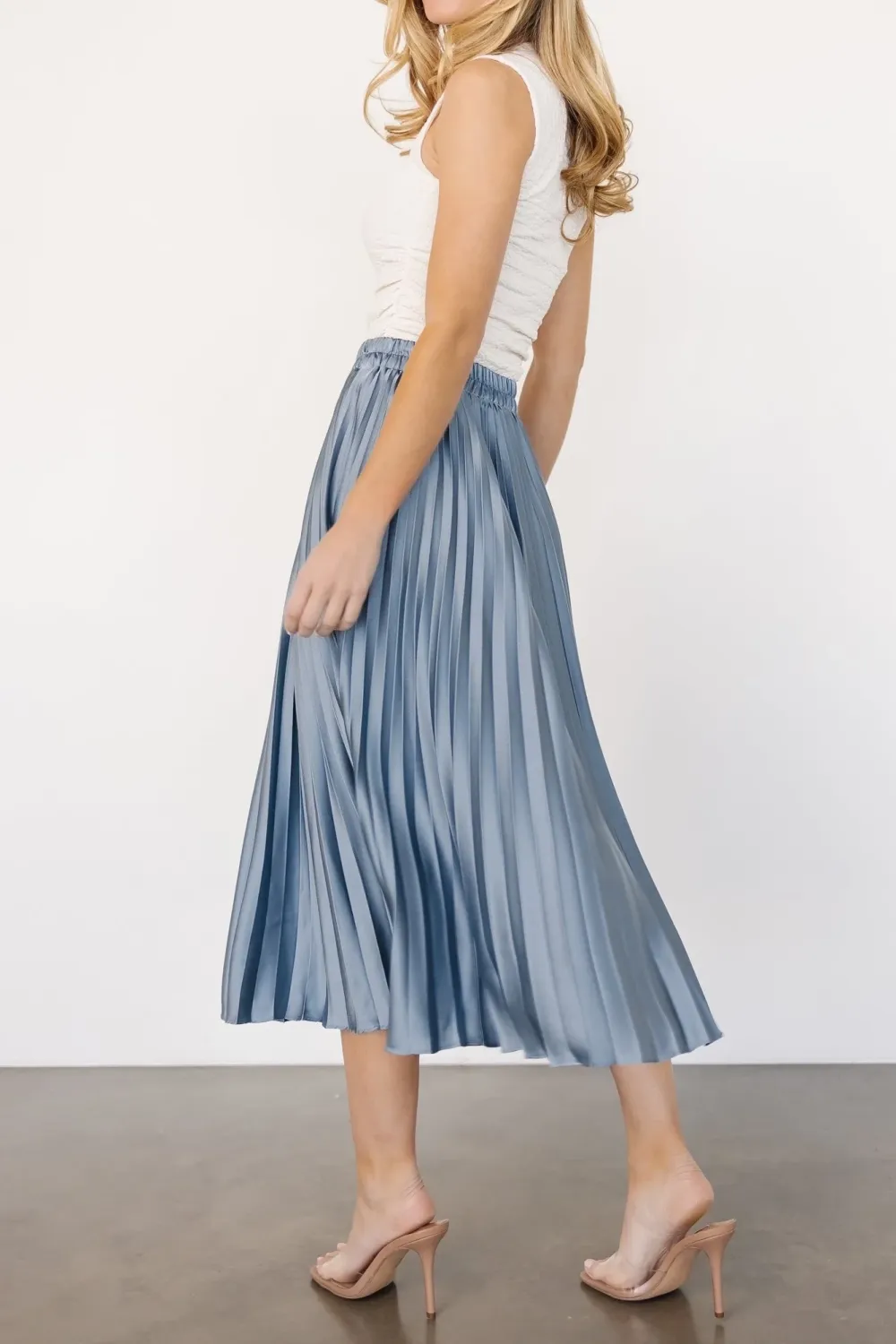 Minimalist Elegant Silk-Like Skirt