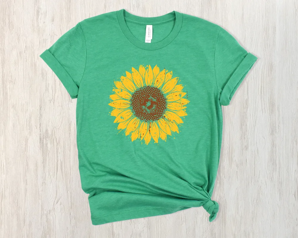 Sunflower Graphic Everyday Tee