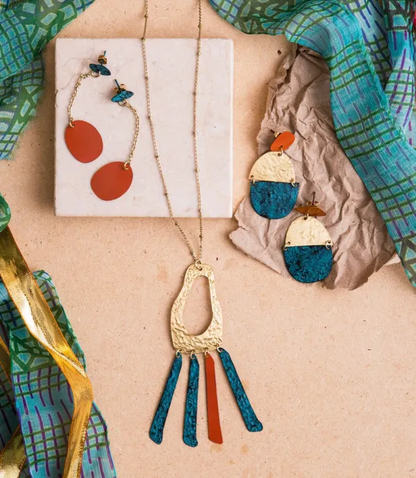 Nihira Drop Earring