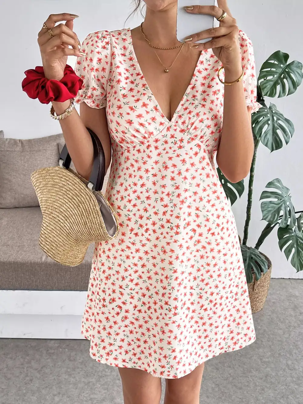 Polished Detail Floral Printed V Neck Mini Dress