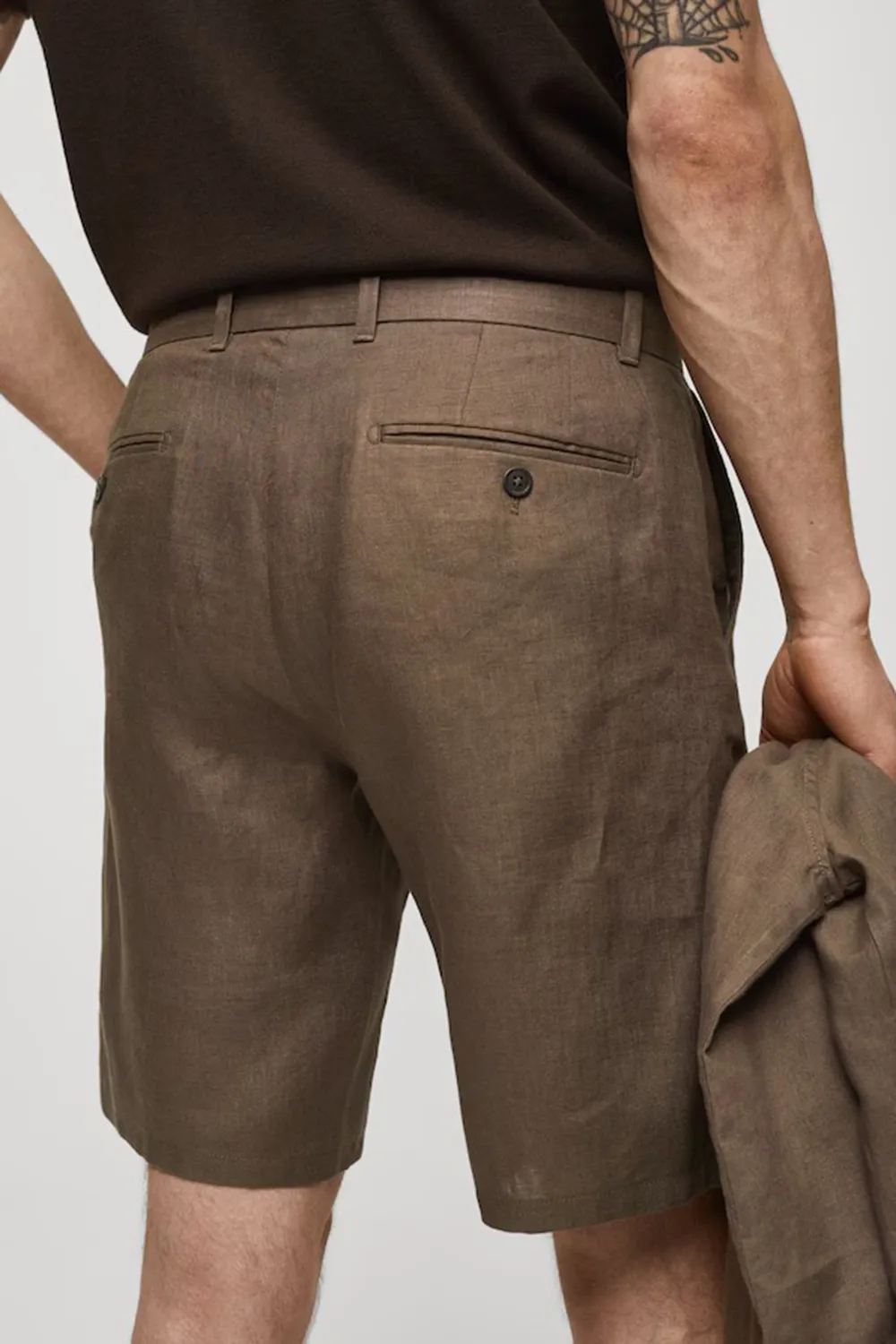 Slim-Fit 100% Linen Shorts