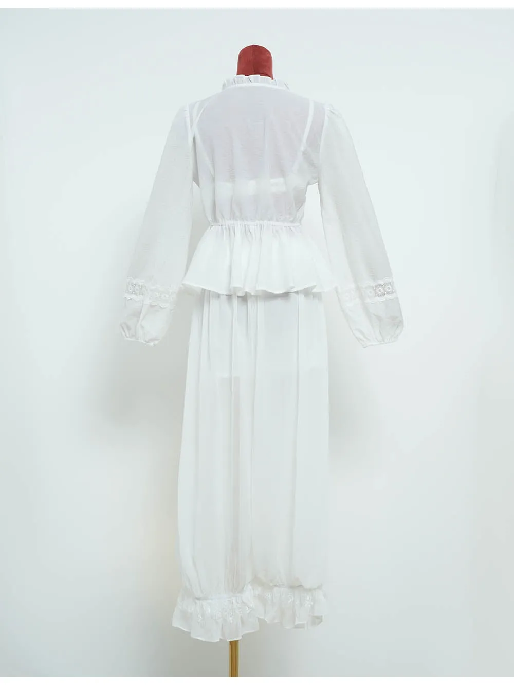 Lace Embroidery Panel Ruffle V Neck Long Sleeve Blouse