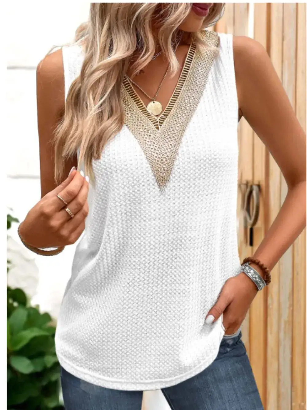 Classic Lace Detail V-Neck Tank