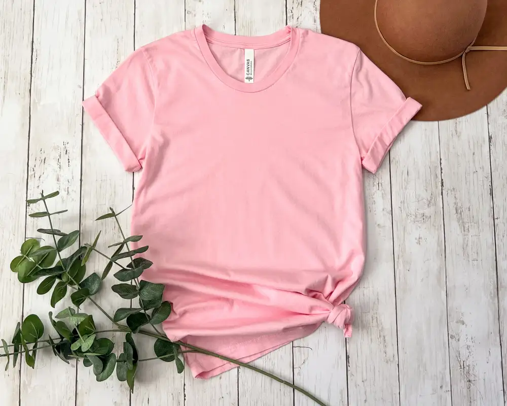 Wildlife Locals Graphic Everyday Tee