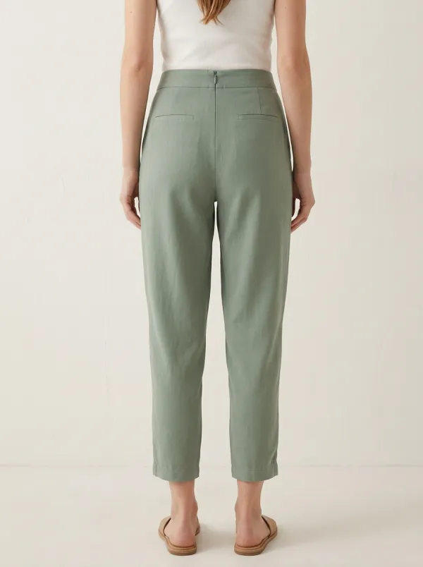 Relaxed Detail Women's Cropped Pants