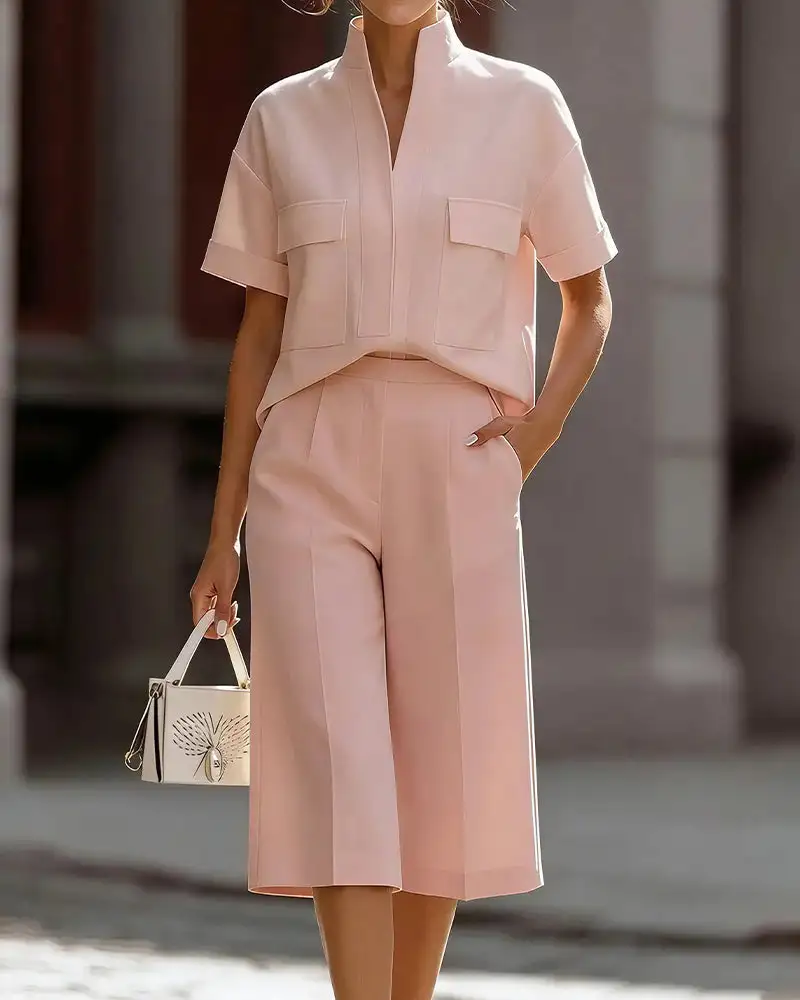 Short Sleeve Top and Cropped Pants Elegance Lounge Set