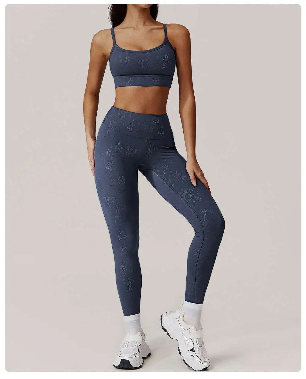 Long-Sleeve Yoga Activewear Active Set