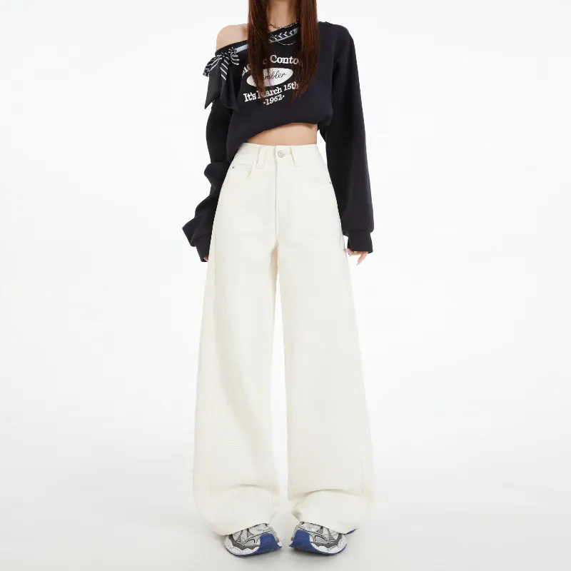 Flowing Wide Leg Curved Leg Banana Leg Jeans