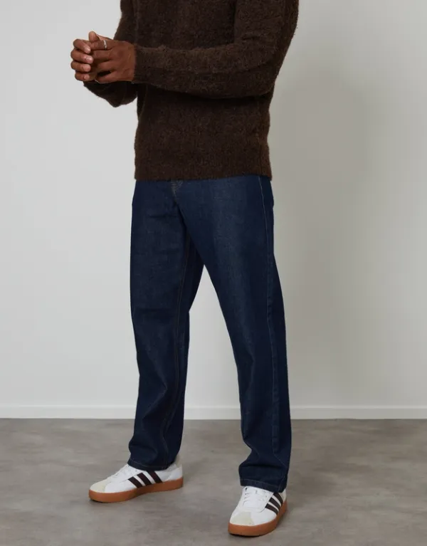Rinse Wash Straight-Leg Jeans