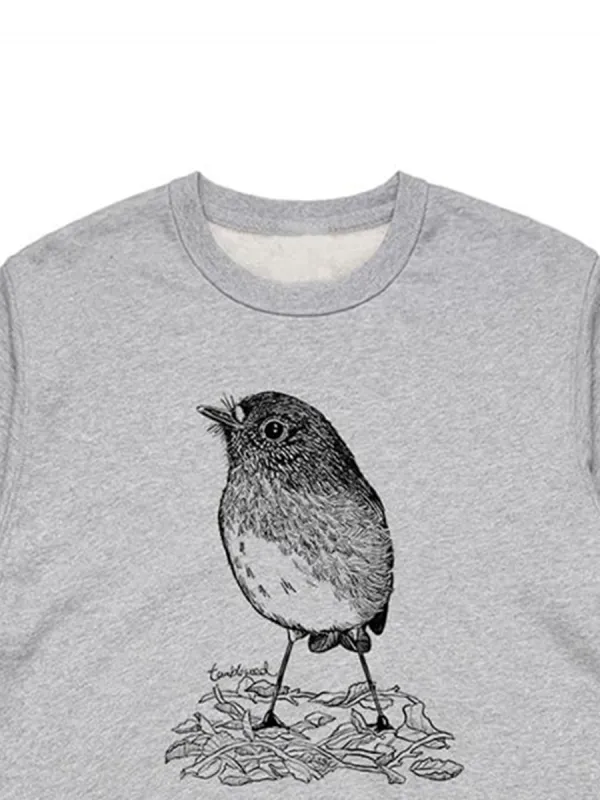 A versatile sports shirt featuring simple bird and animal patterns