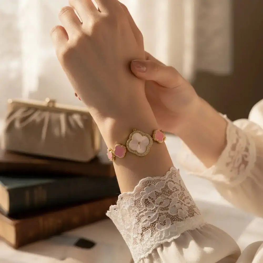 Clover Stone Accent Fashion Watch