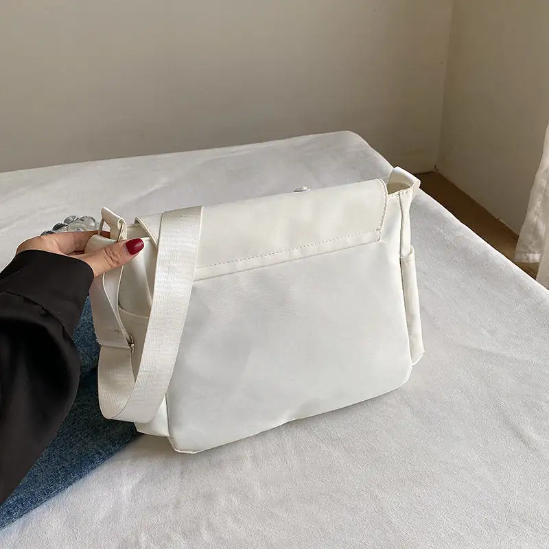 Lightweight Everyday Carry Handbag