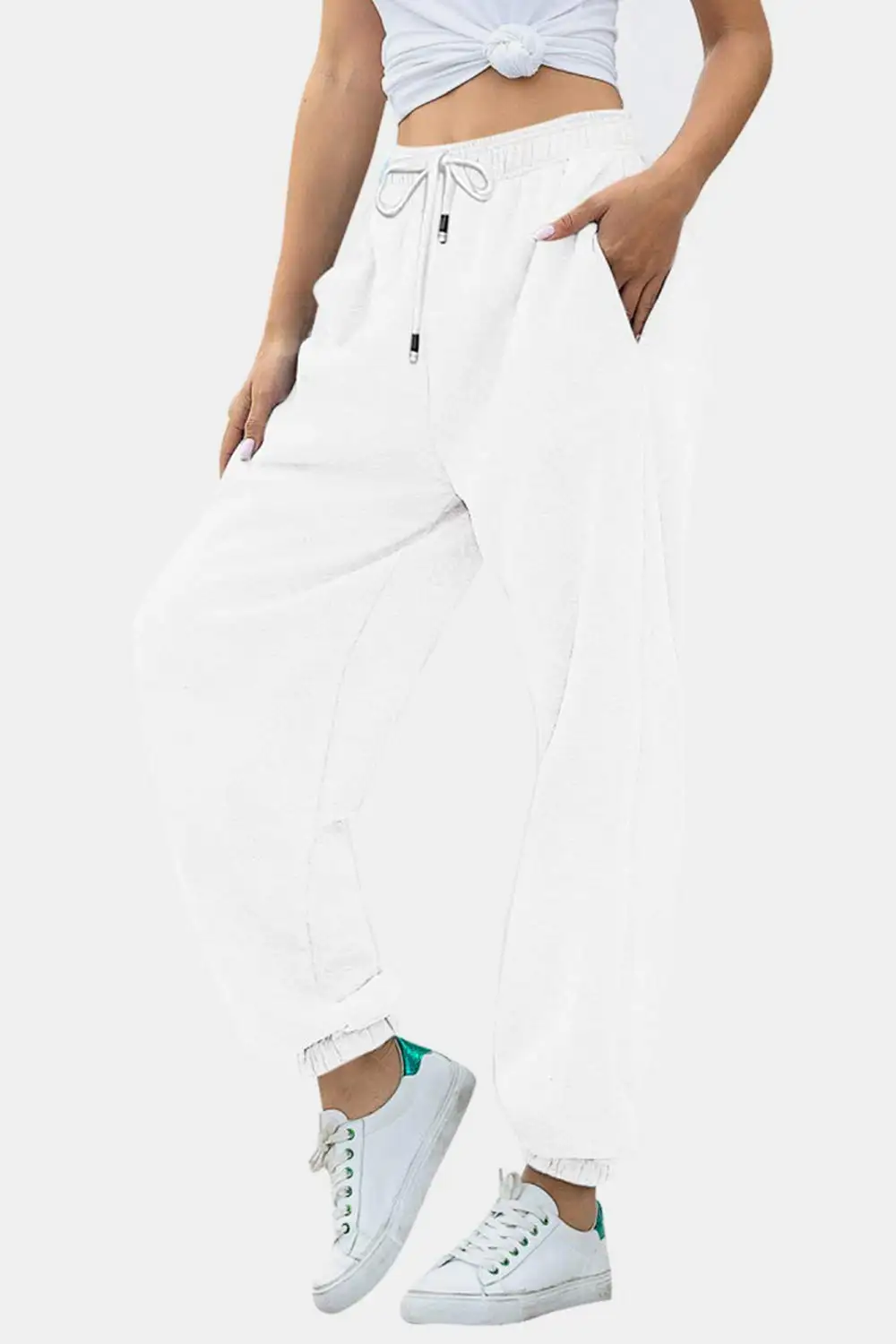 Relaxed Elastic-Waist Pocketed Jogger Pants