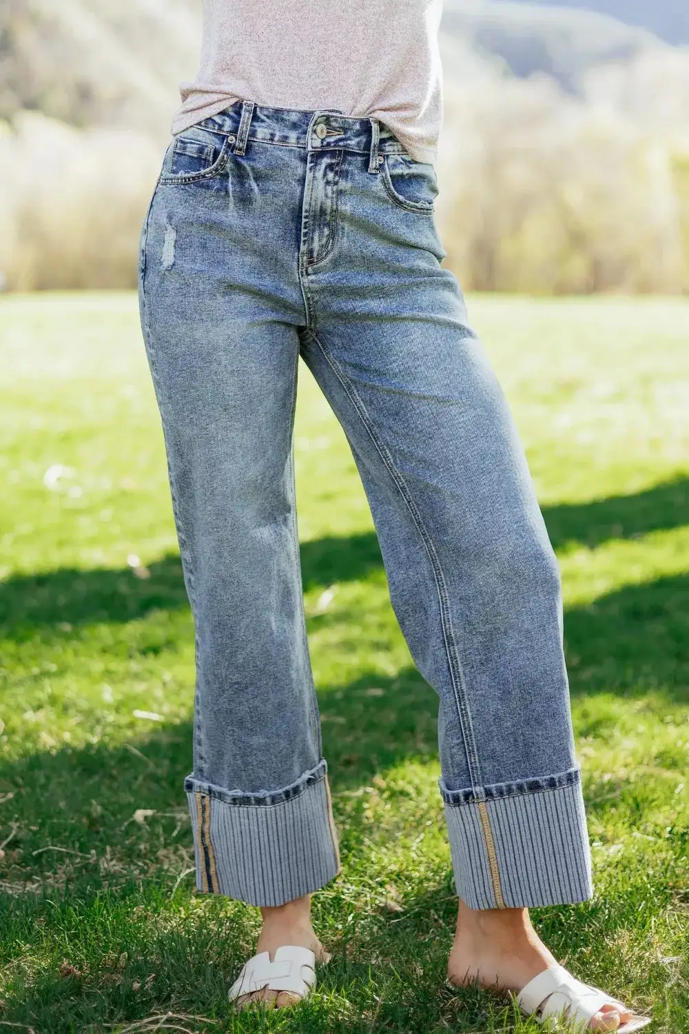 Distressed Washed Stretch Straight Leg Jeans