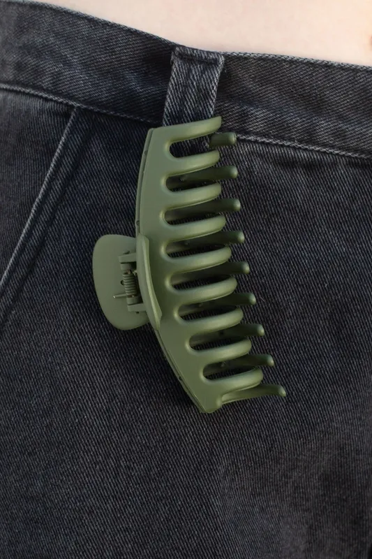 Large Hair Claw Clip