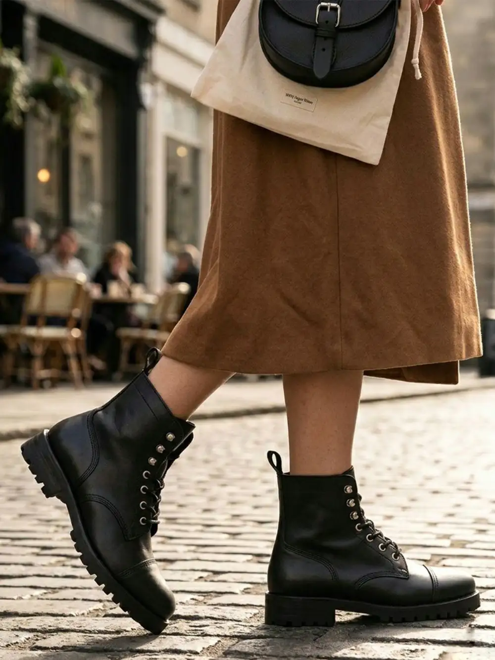 Women's Relaxed Casual Water Resistant Vegan Leather Everyday Boots